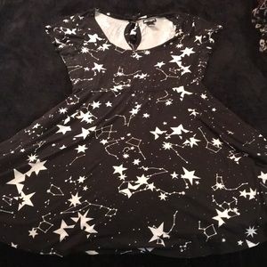 Hottopic black star dress
